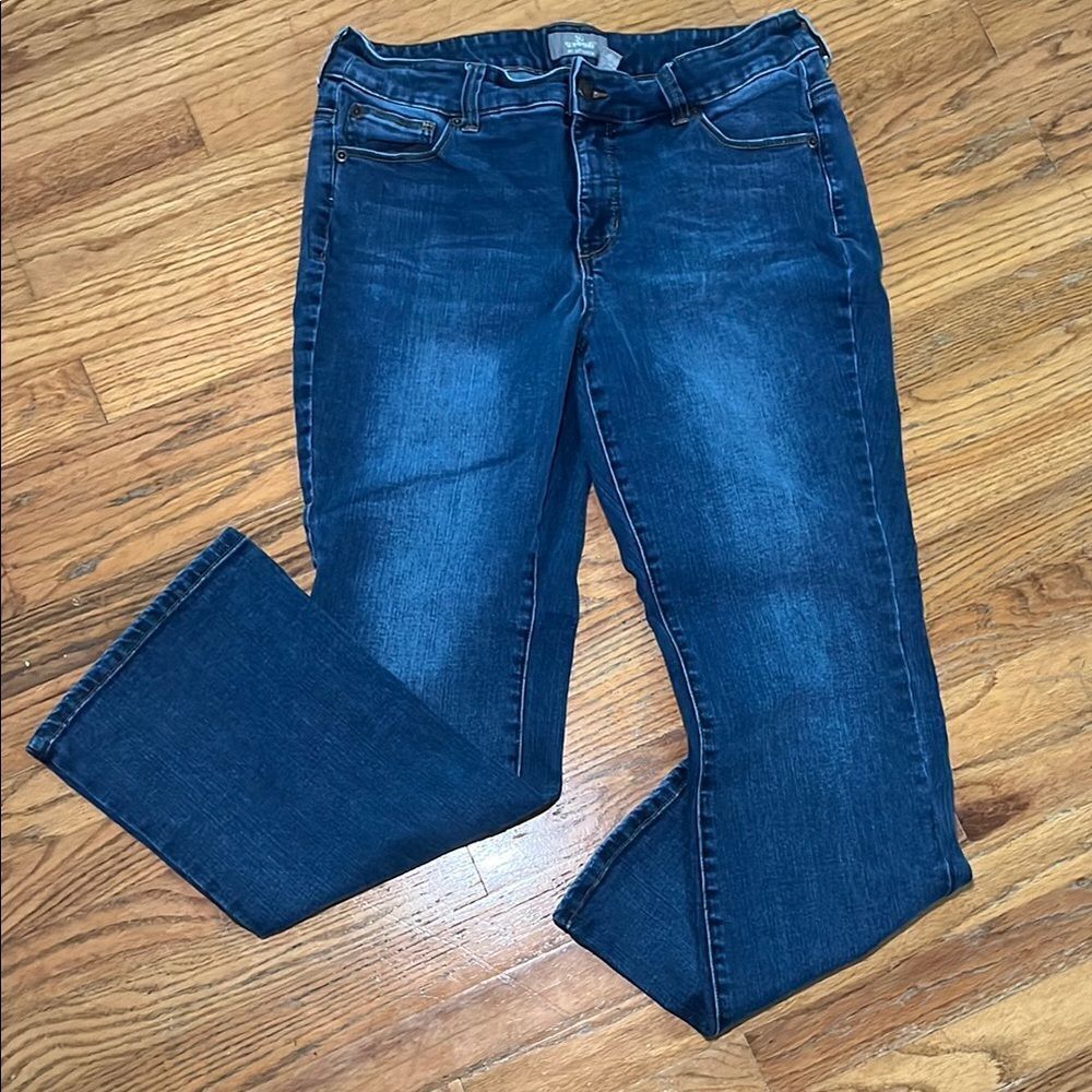 Chico's So Slimming Boot Cut Jeans- Short